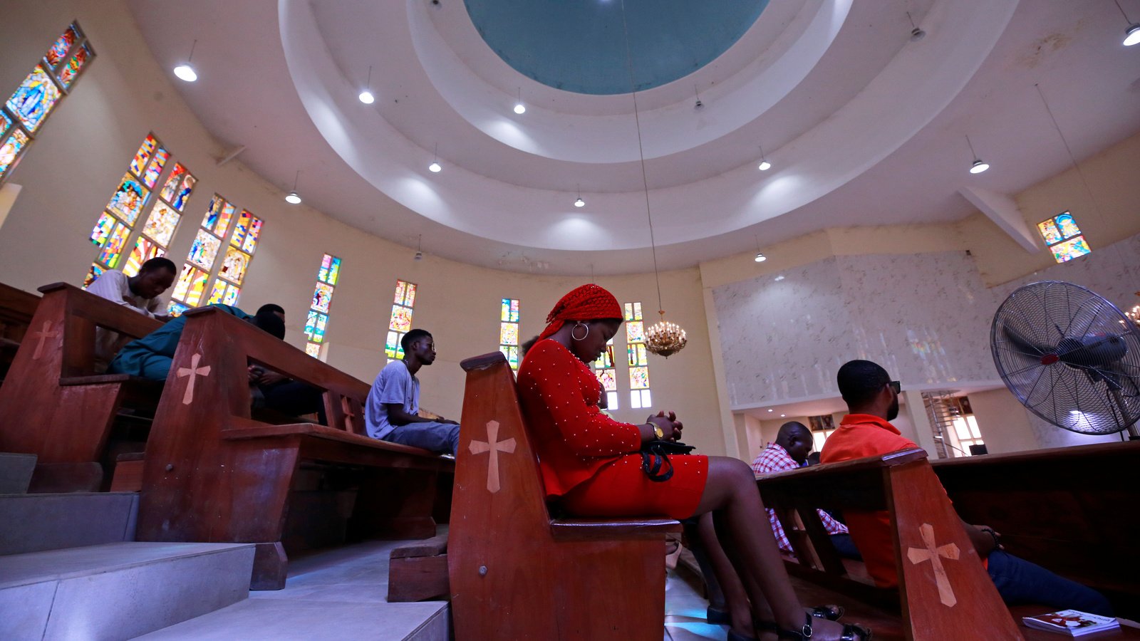 LAGOS EASES VIRUS LOCKDOWN, REOPENING CHURCHES, MOSQUES